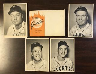1948 York Giants Photo Pack Of (25) Players 6” X 8.  5” W/ Envelope