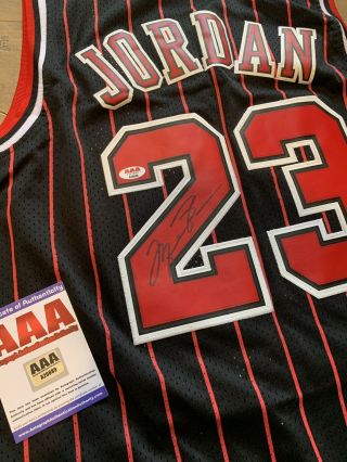 Michael Jordan Autographed Authentic Nike Jersey Bulls 2