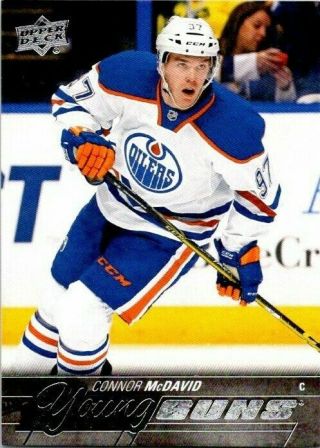 2015 - 16 Upper Deck Young Guns Connor Mcdavid Rookie Card 201 Creased