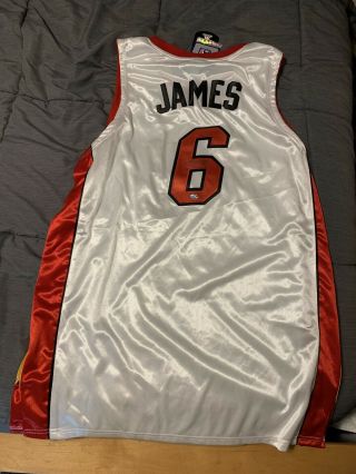 Lebron James Miami Heat Signed Jersey