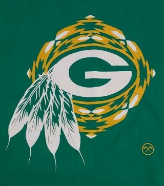 Green Bay Packers G Logo With Indian Design & Feathers T - Shirt By Gildan UC 3