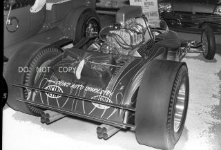N38 1960 ' S NEGATIVE.  DRAG RACING NHRA,  GREAT,  DRAGSTER AT L.  A.  AUTO SHOW 2