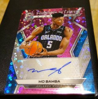 Mo Bamba Auto Rc /25 Spectra Neon Pink Rising Stars Rookie Autograph
