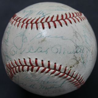 1961 Yankees Team Maris,  Berra,  Skowron,  Ford,  22 Signed Baseball PSA AB06839 2