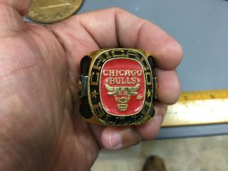 Vintage Early 1990 ' s Chicago Bulls Championship Ring Paper Weight 2