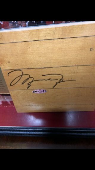 Michael Jordan UDA Upper Deck Game Signed Auto Bulls Floor Framed 16x20 2