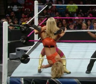 EMMA TENILLE DASHWOOD AUTOGRAPH SIGNED RING WORN GEAR WWE ROH NXT AEW 9