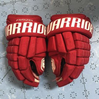 Detroit Red Wings Game Worn Johan Franzen Hockey Gloves Warrior Franchise 14 " N