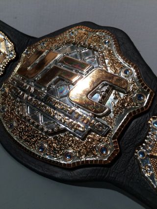 2009 Jakks UFC ultimate fighting kids championship foam belt 2