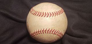 Old Baseball - Autographs - Micky Mantle - Yogi Bera - Yankees - 23 Sigs - Ted?1950s?1960s?