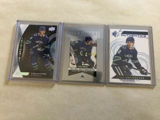 18/19 Ud Engrained Synthesis Elias Pettersson,  Synergy,  Sp Blue Parallel Rc