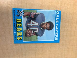 1971 Topps Gale Sayers Chicago Bears 150 Football Card.  A Beauty.