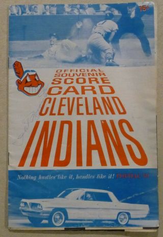 Scorecard/program Ny Yankees Vs Cleveland Indians Signed Phil Rizzuto 8 - 19 - 1961