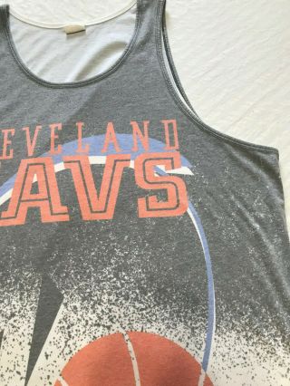 Mitchell & Ness Cleveland Cavaliers Vintage Throwback Logo Tank Top Men ' s XXL 3