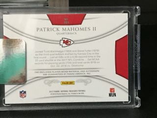 2017 National Treasures Patrick Mahomes II Rookie Patch Autographs 89/99 2