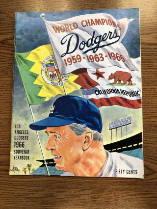 1966 Los Angeles Dodgers Official Yearbook Ex/nm