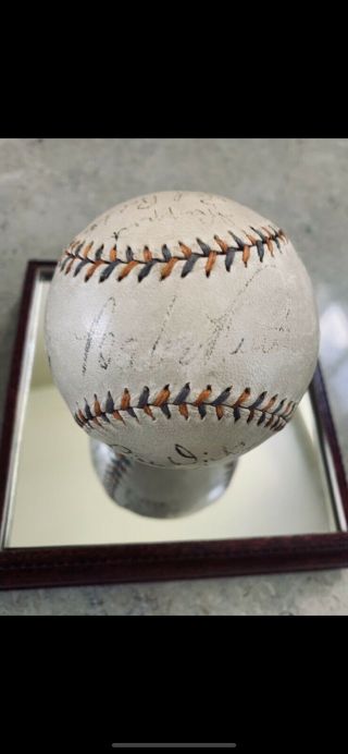 Autographed Babe Ruth 1932 York Yankees Team Signed Baseball JSA PSA DNA Not 7