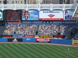 NY Yankees YANKEE STADIUM BLEACHERS Seats 2 Game Hologram Authenticity 11