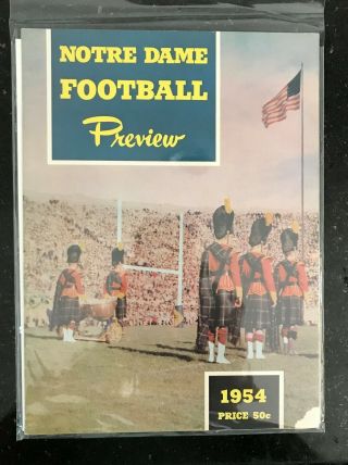 Notre Dame 1954 Football Preview Loaded With Information