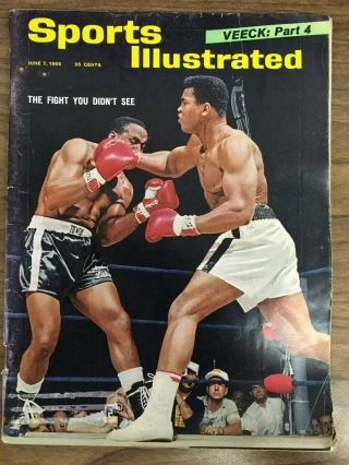 Sports Illustrated - 6/7/1965 - Muhammad Ali (boxing) On The Cover