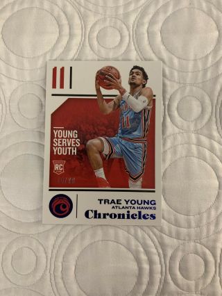 2018 - 19 Panini Chronicles Trae Young Blue Foil /99 Rc Rookie Hawks