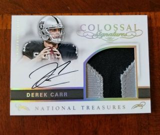 2016 National Treasures Derek Carr Colossal 2 - Color Patch Jersey Auto 4/10