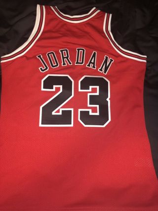 Michael Jordan 1997 - 98 Mitchell And Ness Red Away Jersey Size Large 44 8