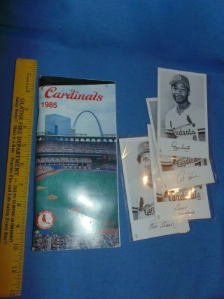 1985 St.  Louis Cardinals Media Guide.  & Photos - Ozzie Smith