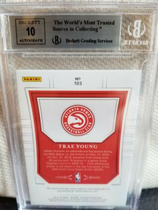 2018 - 19 National Treasures FOTL Trae Young Blue Rookie Patch Autograph 2/3 BGS9 5