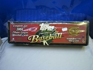 TOPPS 2004 FACTORY BASEBALL CARD HOBBY SET EXCLUSIVE RED BOX SET 2