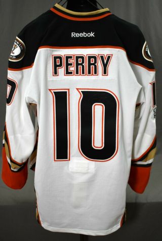 Corey Perry 10 Signed Anaheim Ducks Game Issued Not Worn Jersey Lelands Loa