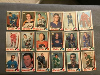 44 69 - 70 Opc Hockey Cards In Poor To Good Shape.  Some Stars
