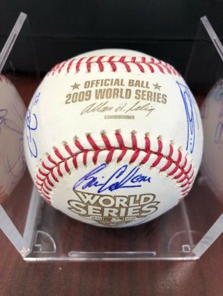 2009 Ny Yankees Team Signed World Series Champions Baseball Derek Jeter Rivera