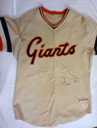 Willie Mays Sf Giants Autographed / Signed 1982 Game Worn Giants Jersey Psa/dna