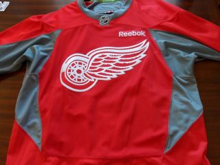 Pro Stock Detroit Red Wings Reebok Edge 3.  0 Size 56 Player Worn Hockey Jersey