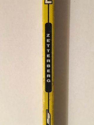 Henrik Zetterberg Game Pro - Stock Yellow Synergy Hockey Stick (07 - 08 Season)