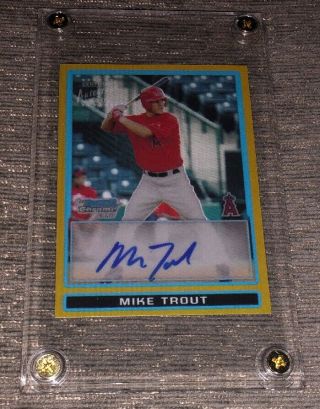 Mike Trout - 2009 Bowman Chrome Auto Gold Rookie Refractor