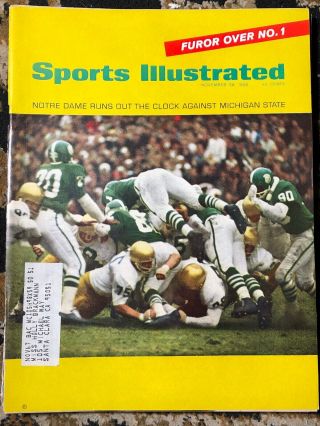 Sports Illustrated November 28,  1966 Notre Dame Vs.  Michigan State Football