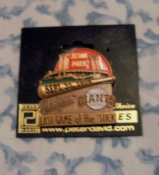 Giants Lapel Pin 1999 Last Game At Candlestick Park