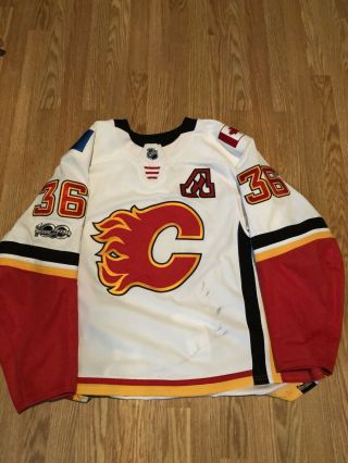2017/18 Calgary Flames Troy Brouwer Game Worn Jersey Size 58 2