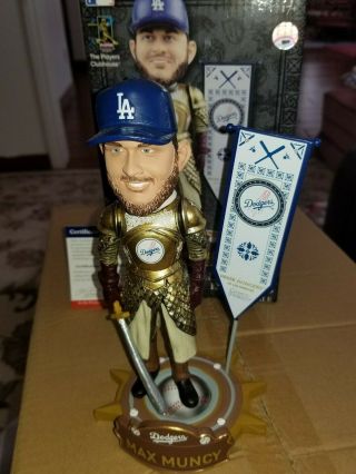 Max Muncy Dodgers Signed Bobblehead Game Of Thrones Psa/dna