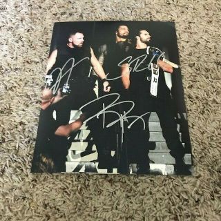 The Shield Signed Autographed 8x10 Photo Wwe Reigns Ambrose Rollins In Stands B