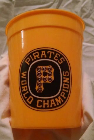 1979 Pittsburgh Pirates World Series Champs Plastic Beer Mug Cup Parker Plastics 3