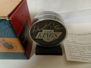 WAYNE GRETZKY Autographed Signed Official NHL Hockey Puck LA Kings Certified 4