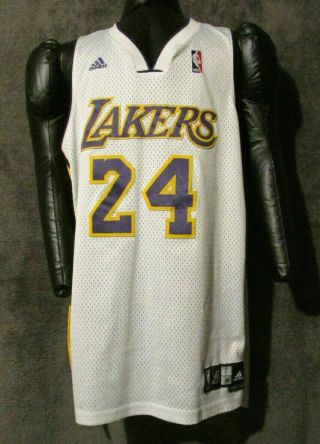 Nba Kobe Bryant 24 Los Angeles Lakers White Jersey Adidas Medium Swingman