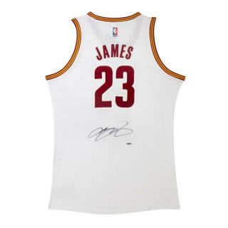Lebron James Signed Autographed Jersey Home White Cleveland Cavaliers Uda