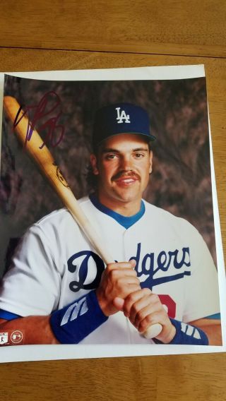 Mike Piazza Autographed Color 8 X 10 Early Dodgers