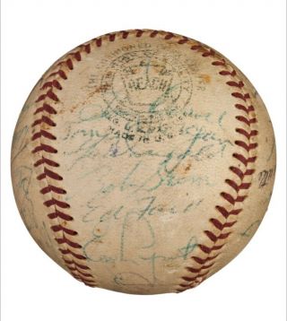York Yankees 1955 Team Signed Baseball w/ 26 Sigs MICKEY MANTLE,  Berra JSA 4