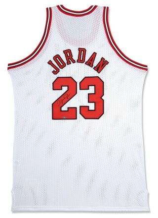 Michael Jordan Signed Autographed Jersey 1997 - 98 Mitchell & Ness White Bulls Uda