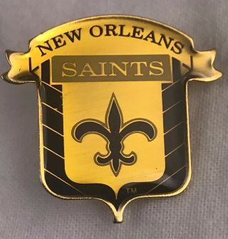 Orleans Saints Coat Of Arms Shield Pin Vintage 1994 Nfl Licensed Item
